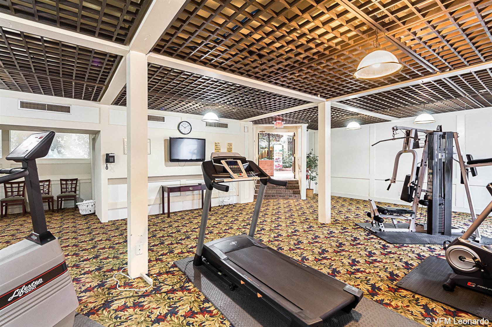 Coratel Plus Suites Wichita West Airport Exteriér fotografie